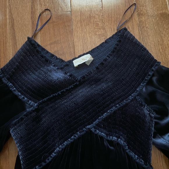 Ramy Brook off the shoulder Velvet Liza smocked navy blue Top - Picture 8 of 10